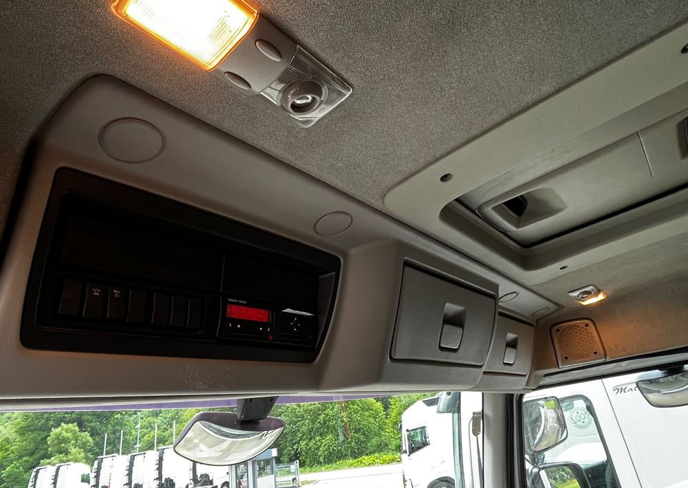 Renault Kerax 380 EEV // Skrzynia Burtowa // HIAB XS166 Hipro + Radio // Zwolnice // // - משאית צד נופל/ שטוחה, משאית מנוף: תמונה 3 Renault Kerax 380 EEV // Skrzynia Burtowa // HIAB XS166 Hipro + Radio // Zwolnice // // - משאית צד נופל/ שטוחה, משאית מנוף: תמונה 3