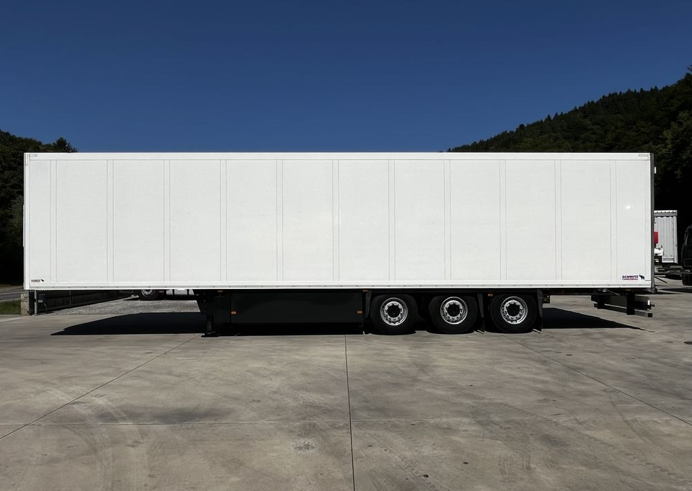 Schmitz Cargobull Chłodnia // 2010 Rok // 2 osie podnoszone // Doppelstock // Kosz paletowy // - סמיטריילר עם קירור: תמונה 5 Schmitz Cargobull Chłodnia // 2010 Rok // 2 osie podnoszone // Doppelstock // Kosz paletowy // - סמיטריילר עם קירור: תמונה 5