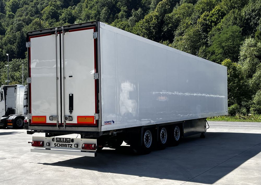 Schmitz Cargobull Chłodnia // 2010 Rok // 2 osie podnoszone // Doppelstock // Kosz paletowy // - סמיטריילר עם קירור: תמונה 1 Schmitz Cargobull Chłodnia // 2010 Rok // 2 osie podnoszone // Doppelstock // Kosz paletowy // - סמיטריילר עם קירור: תמונה 1