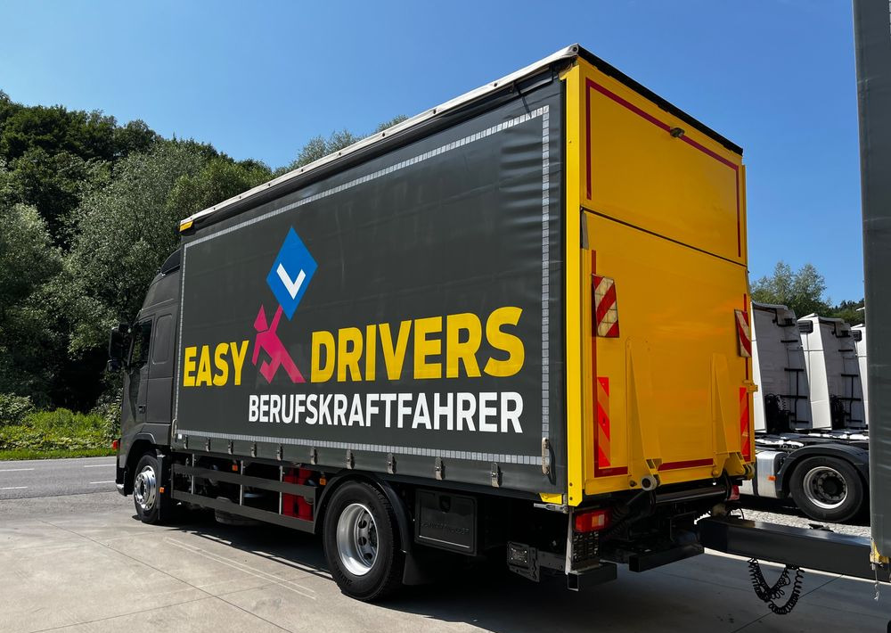 Volvo FH 420 4x2 // Zestaw + przyczepa Schwarzmuller // Jak Nowy // Niski przebieg // Automat // Idealny !!! - משאית וילונות צד: תמונה 4 Volvo FH 420 4x2 // Zestaw + przyczepa Schwarzmuller // Jak Nowy // Niski przebieg // Automat // Idealny !!! - משאית וילונות צד: תמונה 4