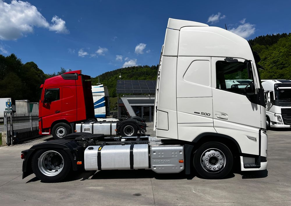 Volvo FH500 // New Face // Low Deck // Full Led // ACC // Globe XL // ParkClima // Zamiana za starszy - יחידת טרקטור: תמונה 5 Volvo FH500 // New Face // Low Deck // Full Led // ACC // Globe XL // ParkClima // Zamiana za starszy - יחידת טרקטור: תמונה 5