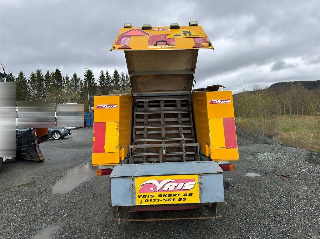 Broddway Combi feievogn - מטאטא כבישים: תמונה 3 Broddway Combi feievogn - מטאטא כבישים: תמונה 3