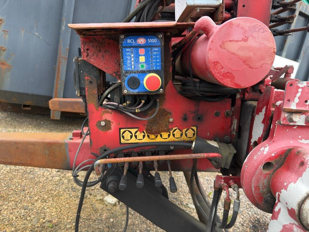 HMF 1323 K4D kran 13tm - עגורן מעמיס: תמונה 5 HMF 1323 K4D kran 13tm - עגורן מעמיס: תמונה 5