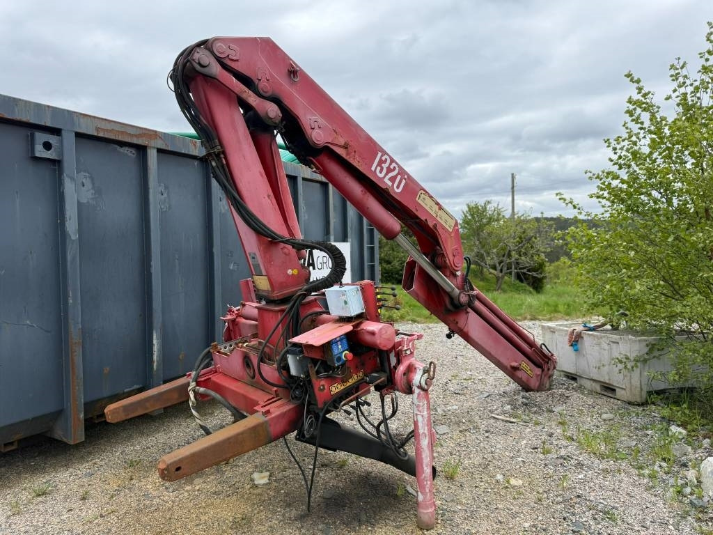 HMF 1323 K4D kran 13tm - עגורן מעמיס: תמונה 1 HMF 1323 K4D kran 13tm - עגורן מעמיס: תמונה 1