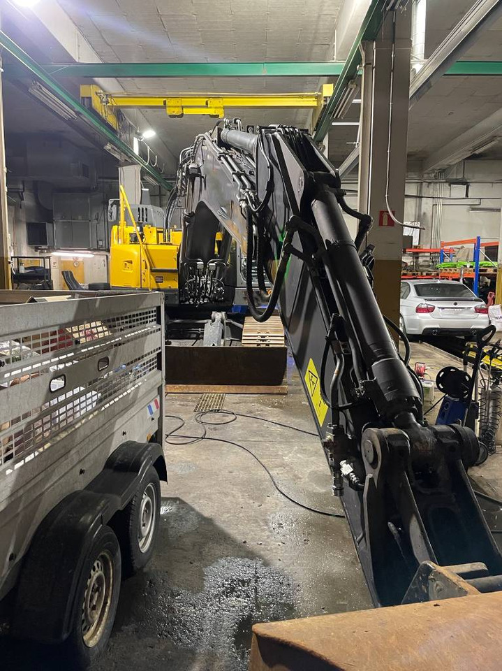 Volvo ECR 235 E - מחפר סורק: תמונה 3 Volvo ECR 235 E - מחפר סורק: תמונה 3