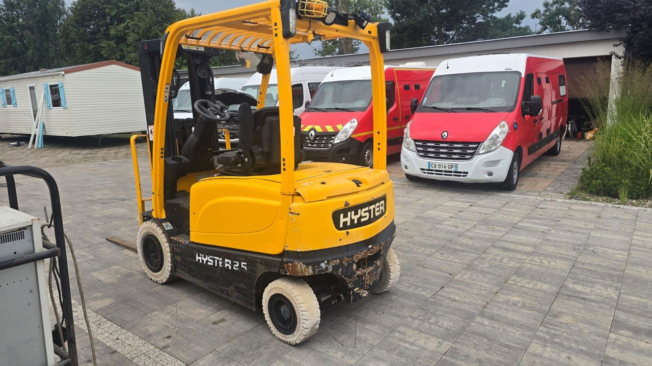 Hyster J2.5XN Wózek widłowy elektryczny 4.95 Triplex 2017 Rok Tylko 110 - מלגזה: תמונה 3 Hyster J2.5XN Wózek widłowy elektryczny 4.95 Triplex 2017 Rok Tylko 110 - מלגזה: תמונה 3