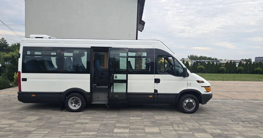 Iveco 50c15 - מיניבוס, כלי רכב מסחרי לנוסעים: תמונה 5 Iveco 50c15 - מיניבוס, כלי רכב מסחרי לנוסעים: תמונה 5