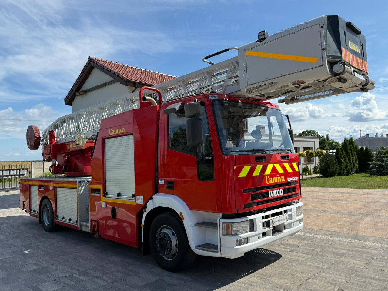 Iveco EuroCargo 130 130E24 Drabina strażacka Camiva Epas 30 - משאית אש: תמונה 4 Iveco EuroCargo 130 130E24 Drabina strażacka Camiva Epas 30 - משאית אש: תמונה 4