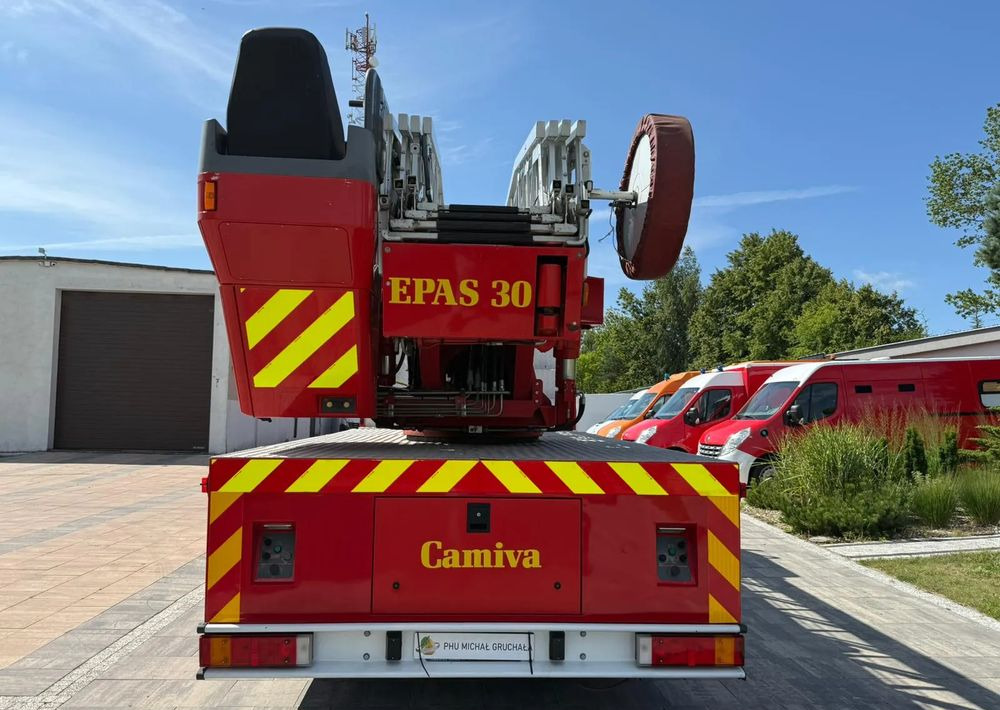 משאית אש, פלטפורמה אווירית מותקנת על משאית Iveco Eurocargo 130E24: תמונה 10