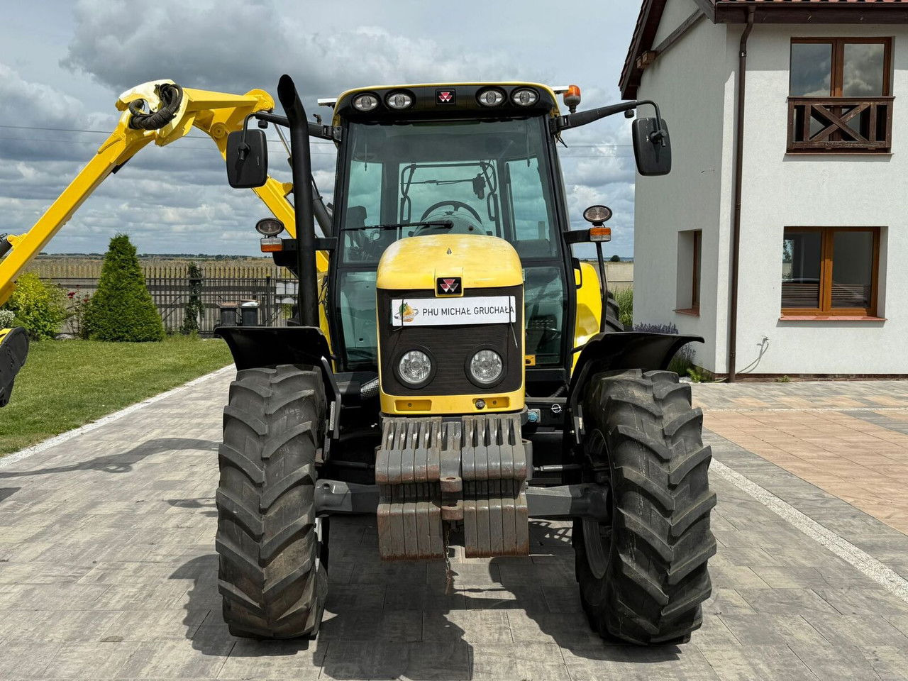 Massey Ferguson 6445 z kosiarką wysięgnikową do poboczy Rousseau T hénor 510 L FI - טרקטור חקלאי: תמונה 2 Massey Ferguson 6445 z kosiarką wysięgnikową do poboczy Rousseau T hénor 510 L FI - טרקטור חקלאי: תמונה 2