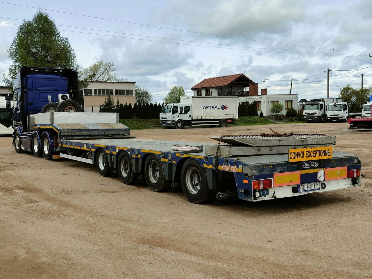 Nooteboom Osds-58-04V 58 000 DMC Odstępstwa - סמיטריילר עם מטען נמוך: תמונה 3 Nooteboom Osds-58-04V 58 000 DMC Odstępstwa - סמיטריילר עם מטען נמוך: תמונה 3