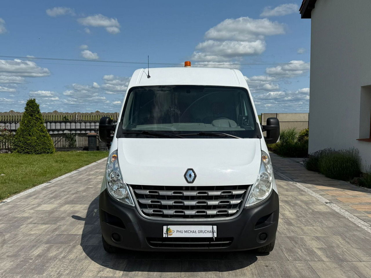 Renault Master 2.3 Blaszak Klimatyzacja Hak Kamera cofania - כלי רכב מסחרי עם לוח: תמונה 2 Renault Master 2.3 Blaszak Klimatyzacja Hak Kamera cofania - כלי רכב מסחרי עם לוח: תמונה 2