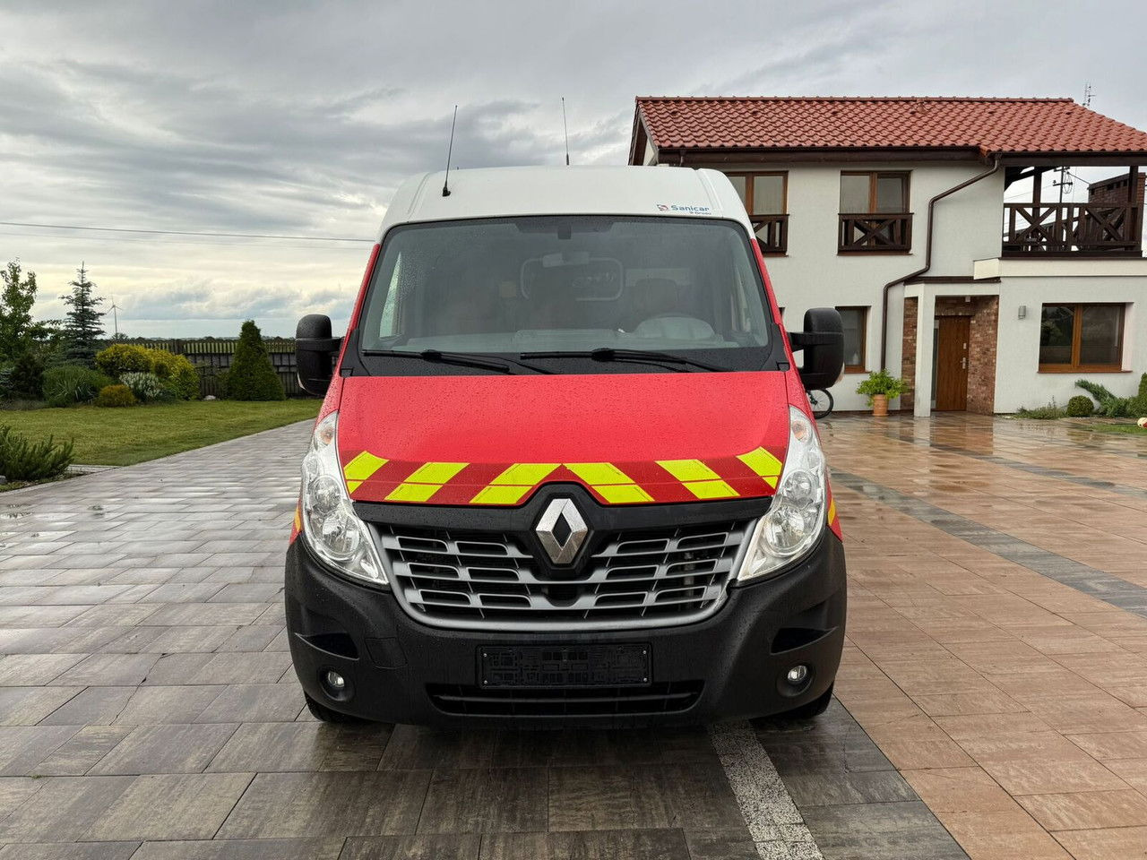 Renault Master 2016 Rok Ambulans Karetka Pogotowie - אמבולנס: תמונה 2 Renault Master 2016 Rok Ambulans Karetka Pogotowie - אמבולנס: תמונה 2