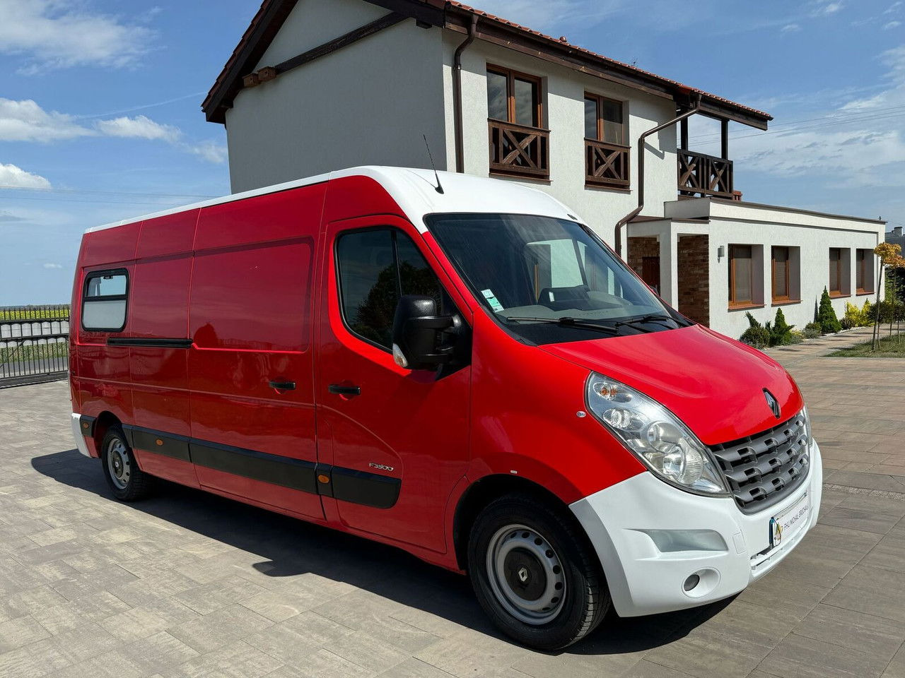Renault Master Karetka pogotowie Ambulans - אמבולנס: תמונה 1 Renault Master Karetka pogotowie Ambulans - אמבולנס: תמונה 1