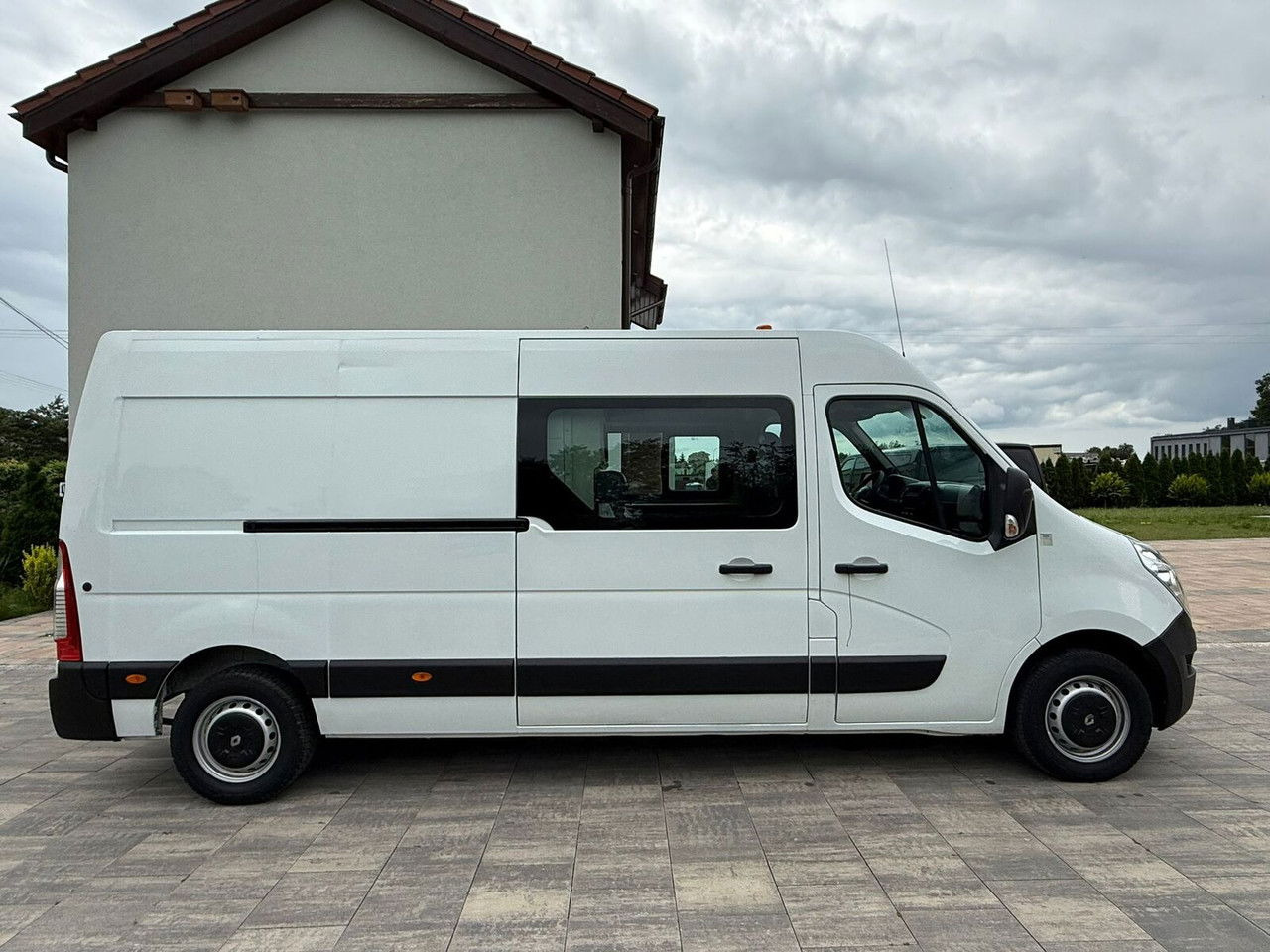 Renault Master L3H2 2016 Rok Doka Brygadówka 7-Miejsc Klima Kamera - כלי רכב מסחרי עם לוח: תמונה 4 Renault Master L3H2 2016 Rok Doka Brygadówka 7-Miejsc Klima Kamera - כלי רכב מסחרי עם לוח: תמונה 4