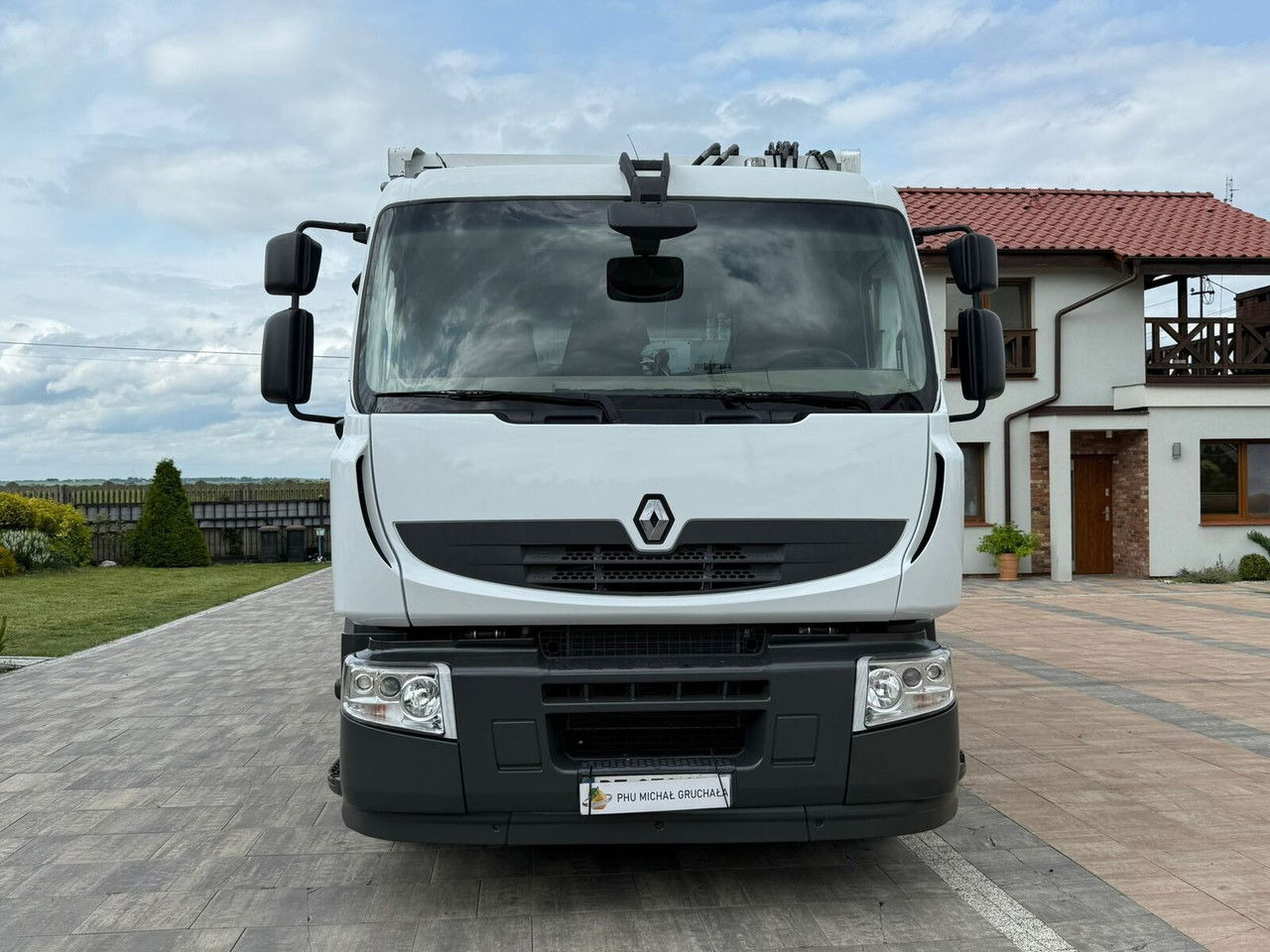 Renault Premium 270 DXi Faun VR5 LEV - משאית אשפה: תמונה 2 Renault Premium 270 DXi Faun VR5 LEV - משאית אשפה: תמונה 2