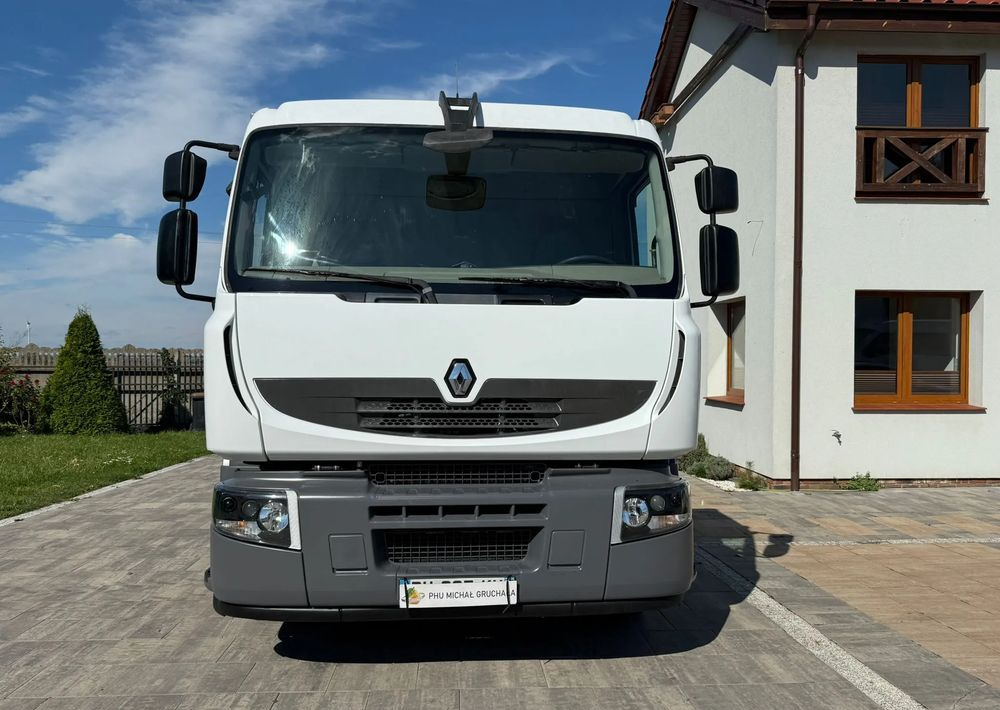 Renault Premium 280 DXI - משאית מכל: תמונה 2 Renault Premium 280 DXI - משאית מכל: תמונה 2