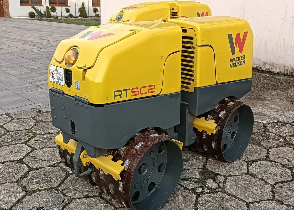 Wacker Neuson RTSC2 - מיני רולר: תמונה 1 Wacker Neuson RTSC2 - מיני רולר: תמונה 1