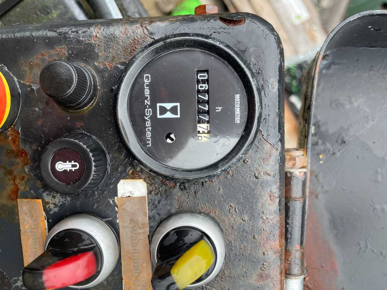 מכונת אספלט Burtec TSH 500 bitumen sprayer: תמונה 9