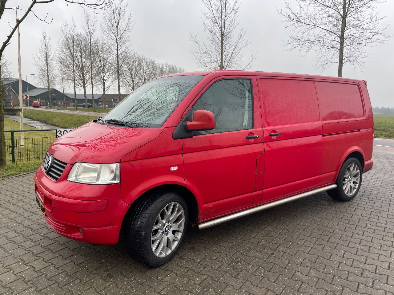 Volkswagen Transporter t5 2.5 L2 dubbele schuifdeur - כלי רכב מסחרי קטן: תמונה 2 Volkswagen Transporter t5 2.5 L2 dubbele schuifdeur - כלי רכב מסחרי קטן: תמונה 2