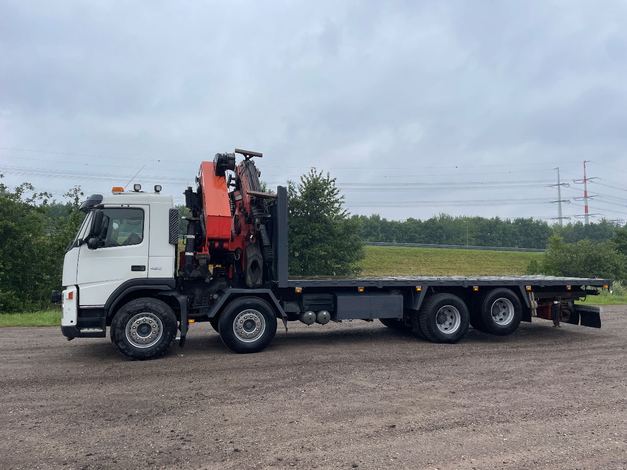 Volvo FM 12.420 with palfinger PK56002 with jib and winch, excellent condition - משאית מנוף: תמונה 4 Volvo FM 12.420 with palfinger PK56002 with jib and winch, excellent condition - משאית מנוף: תמונה 4
