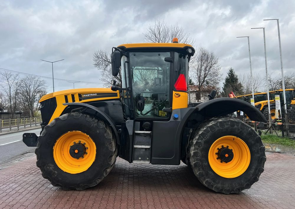 JCB FASTRAC 4220 - טרקטור חקלאי: תמונה 2 JCB FASTRAC 4220 - טרקטור חקלאי: תמונה 2