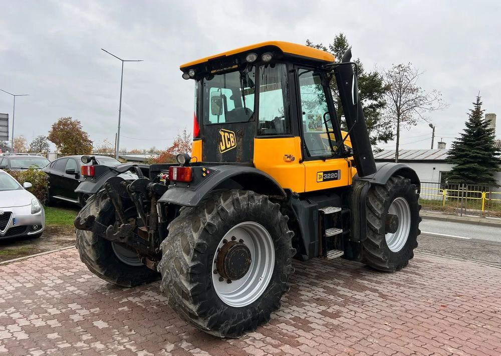 JCB Fastrac 3220 - טרקטור חקלאי: תמונה 5 JCB Fastrac 3220 - טרקטור חקלאי: תמונה 5