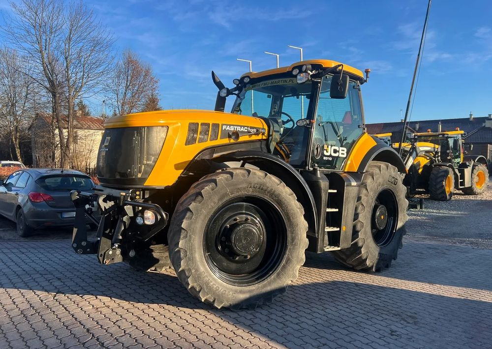 JCB Fastrac 8310 - טרקטור חקלאי: תמונה 1 JCB Fastrac 8310 - טרקטור חקלאי: תמונה 1