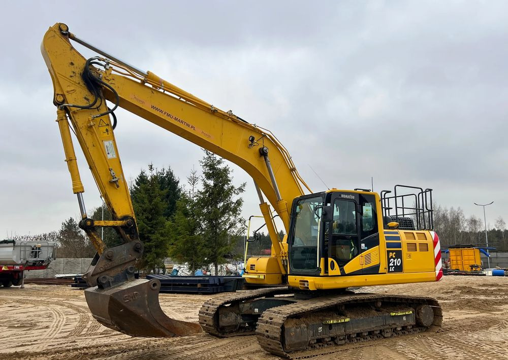 הַחכָּרָה  Komatsu PC 210LC Komatsu PC 210LC: תמונה 16