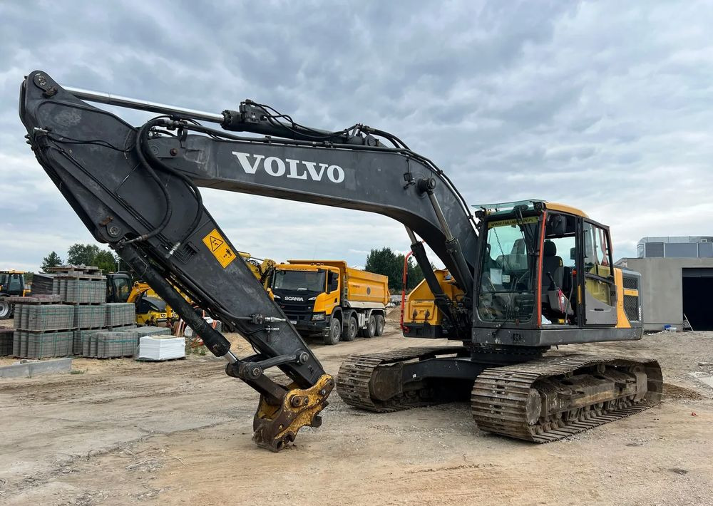 Volvo EC 220 EL - מחפר סורק: תמונה 2 Volvo EC 220 EL - מחפר סורק: תמונה 2