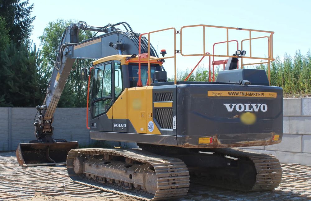 Volvo EC220EL - מחפר סורק: תמונה 2 Volvo EC220EL - מחפר סורק: תמונה 2