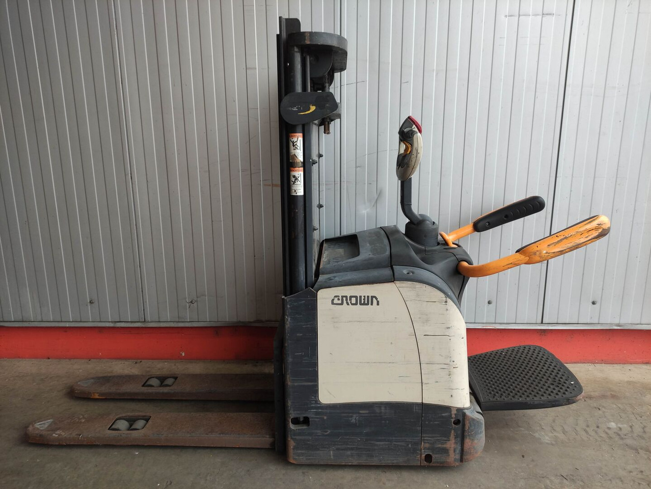 Crown ET4000 1.2TL (Doppelstock) - מערים: תמונה 1 Crown ET4000 1.2TL (Doppelstock) - מערים: תמונה 1