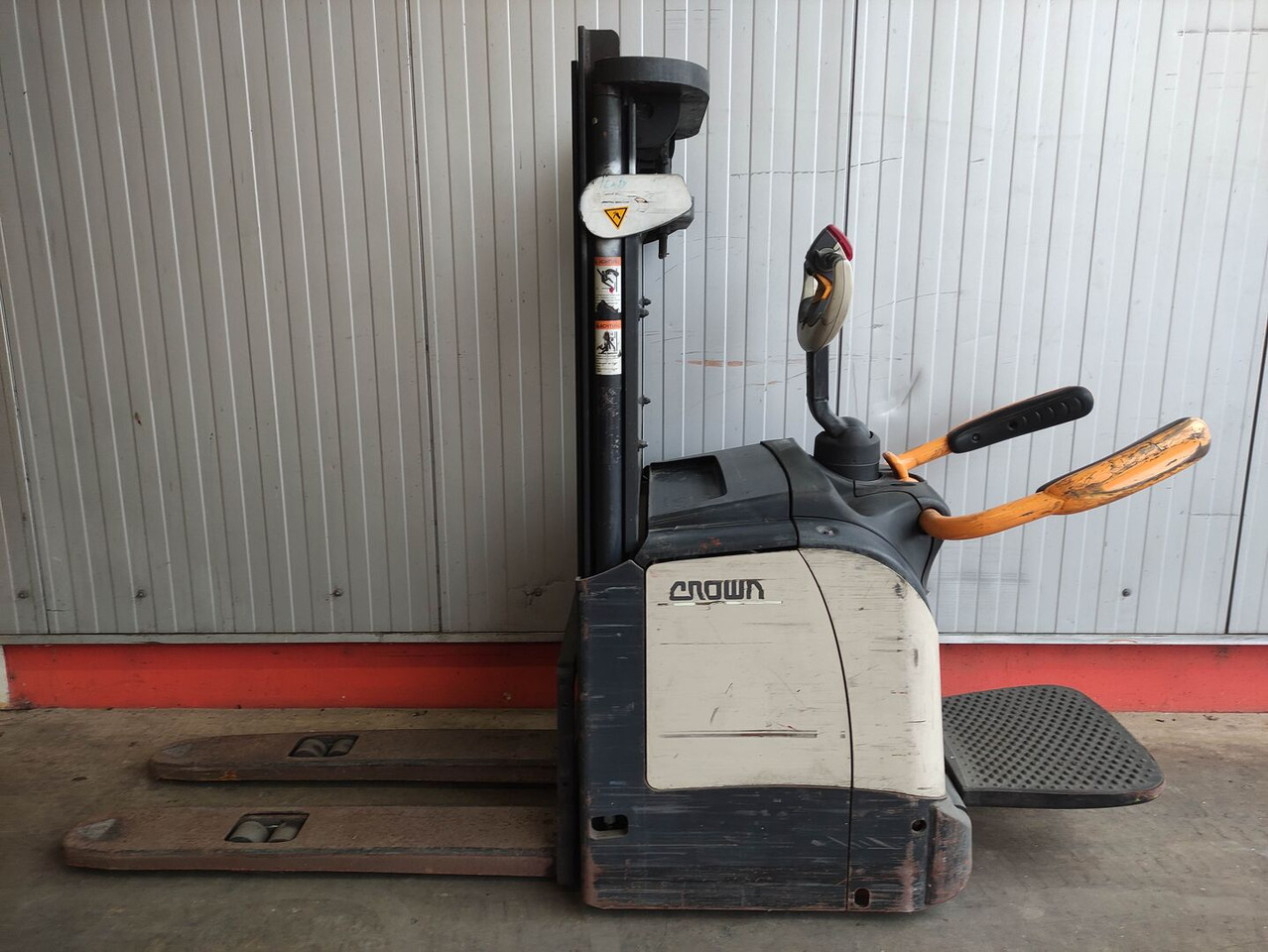 Crown ET4000 1.2TL (Doppelstock) - מערים: תמונה 1 Crown ET4000 1.2TL (Doppelstock) - מערים: תמונה 1