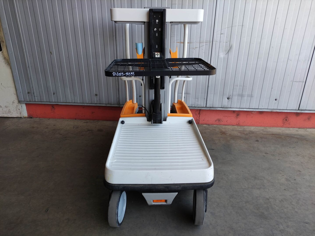 Crown WAV50-118 - בוחר הזמנות: תמונה 3 Crown WAV50-118 - בוחר הזמנות: תמונה 3