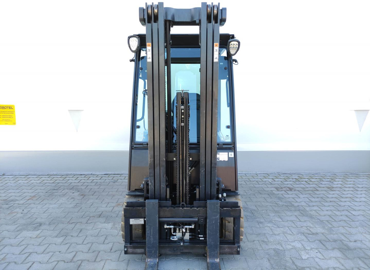 Doosan B20X-7 (Plus) - מלגזה חשמלית: תמונה 3 Doosan B20X-7 (Plus) - מלגזה חשמלית: תמונה 3