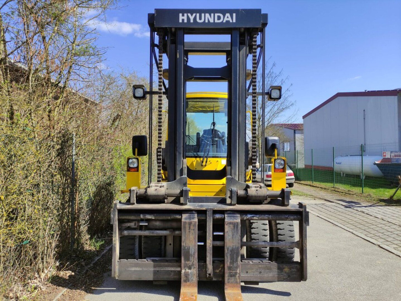 Hyundai 160D-7E - מפעיל מכולות: תמונה 3 Hyundai 160D-7E - מפעיל מכולות: תמונה 3