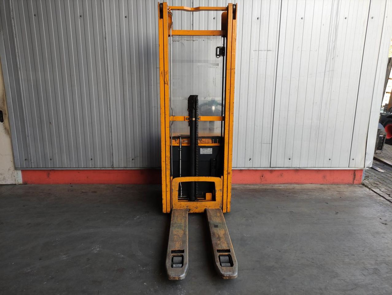 Jungheinrich EJC 212 Z - מערים: תמונה 3 Jungheinrich EJC 212 Z - מערים: תמונה 3