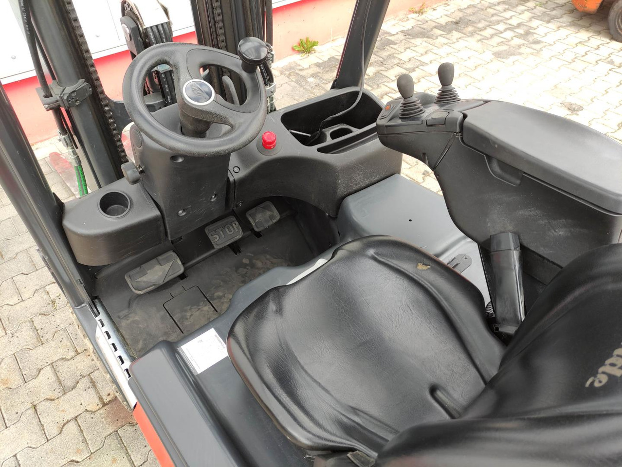 Linde E16-02-386-EVO - מלגזה חשמלית: תמונה 5 Linde E16-02-386-EVO - מלגזה חשמלית: תמונה 5