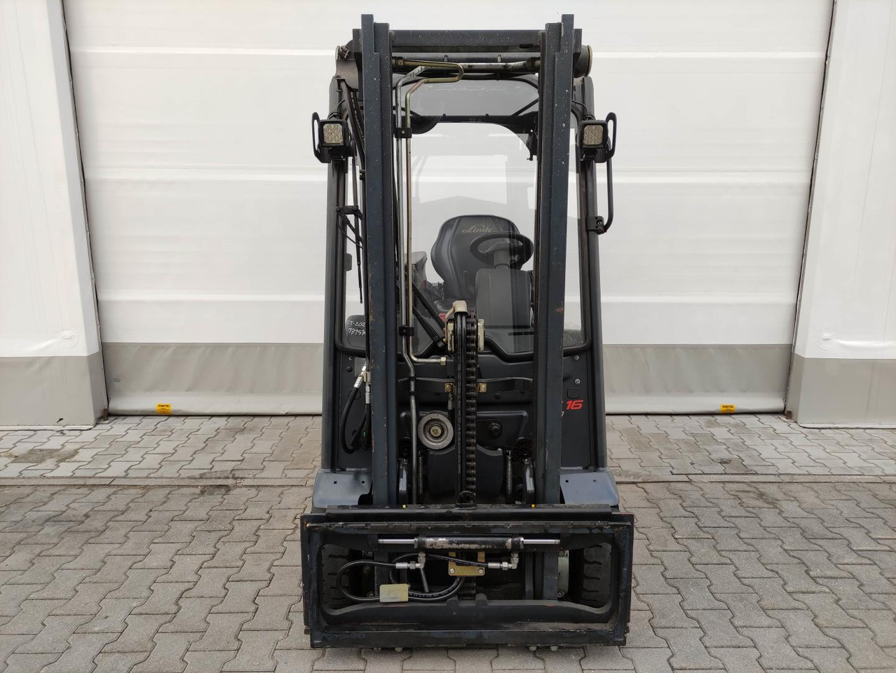 Linde E16-02-386-EVO - מלגזה חשמלית: תמונה 3 Linde E16-02-386-EVO - מלגזה חשמלית: תמונה 3