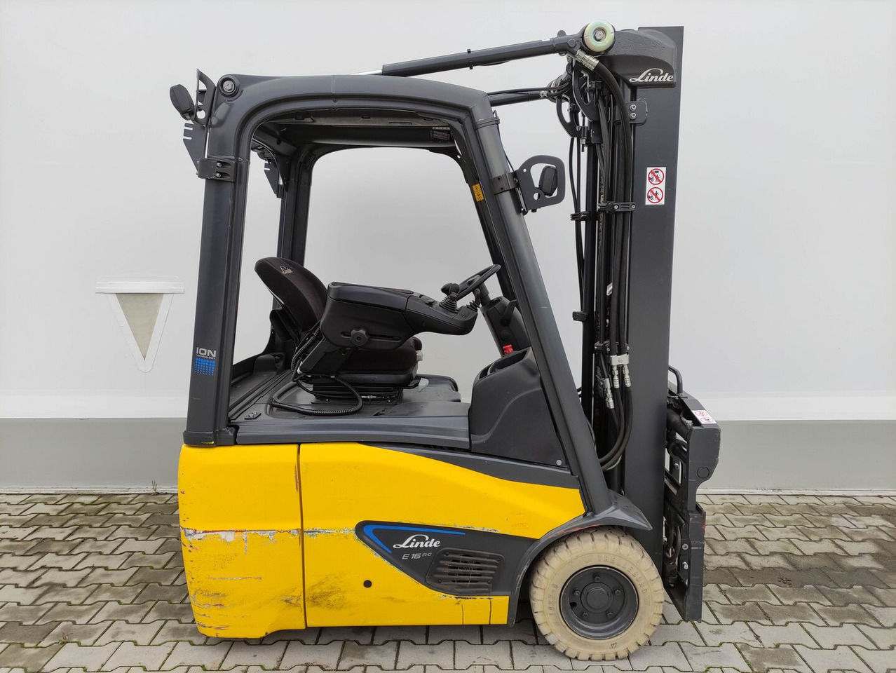 Linde E16-C-02-387 EVO - מלגזה חשמלית: תמונה 2 Linde E16-C-02-387 EVO - מלגזה חשמלית: תמונה 2