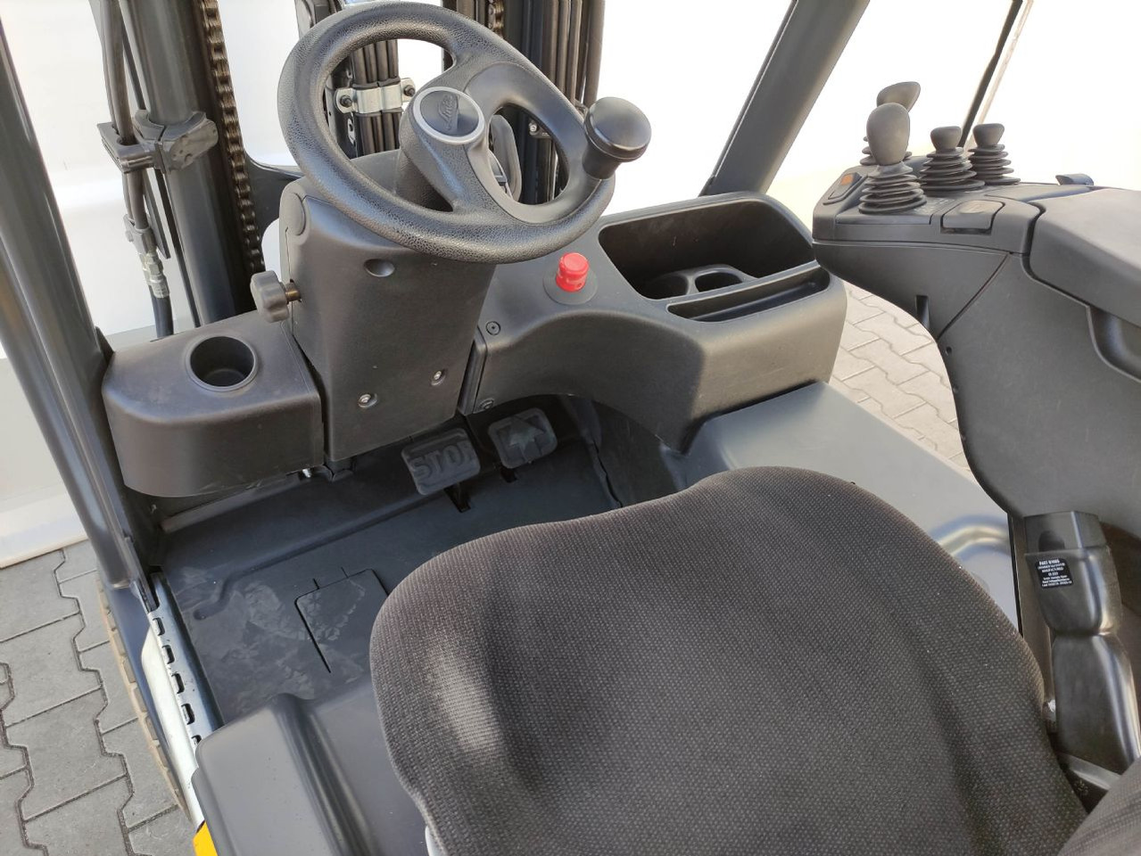 Linde E16C-02-386 EVO - מלגזה חשמלית: תמונה 5 Linde E16C-02-386 EVO - מלגזה חשמלית: תמונה 5