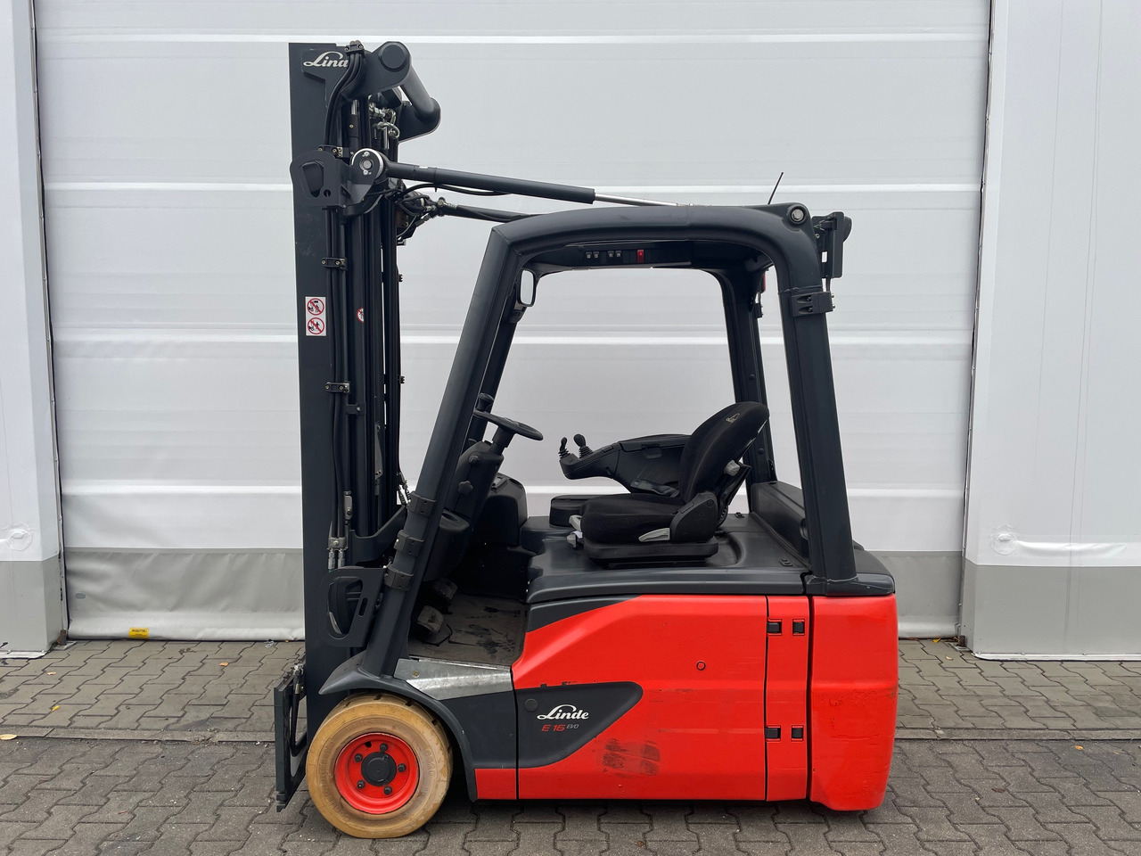 Linde E16L-02-386 EVO - מלגזה חשמלית: תמונה 1 Linde E16L-02-386 EVO - מלגזה חשמלית: תמונה 1