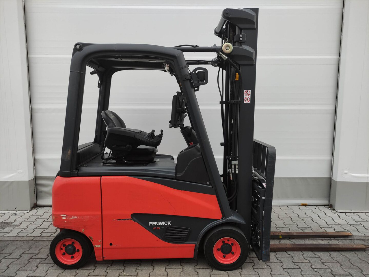 Linde E16PH-02-386 EVO - מלגזה חשמלית: תמונה 2 Linde E16PH-02-386 EVO - מלגזה חשמלית: תמונה 2