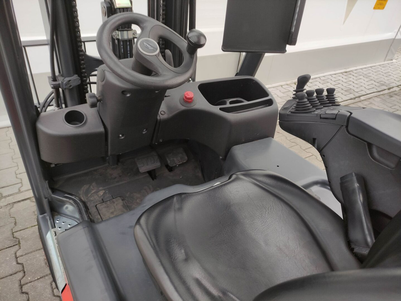 Linde E16PH-02-386 EVO - מלגזה חשמלית: תמונה 5 Linde E16PH-02-386 EVO - מלגזה חשמלית: תמונה 5
