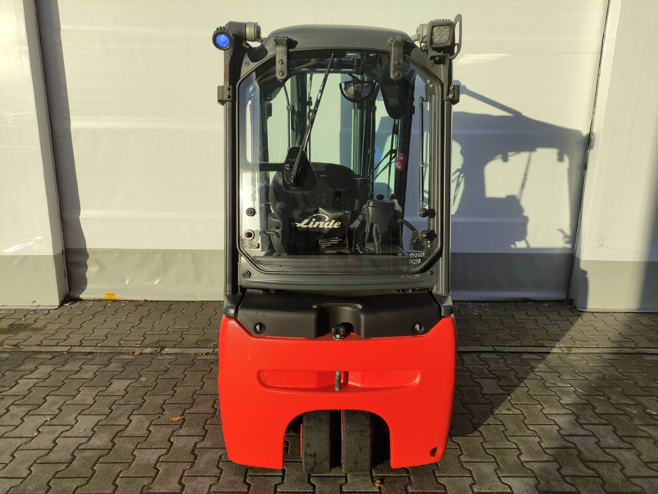 Linde E20L-02-386 - מלגזה חשמלית: תמונה 4 Linde E20L-02-386 - מלגזה חשמלית: תמונה 4