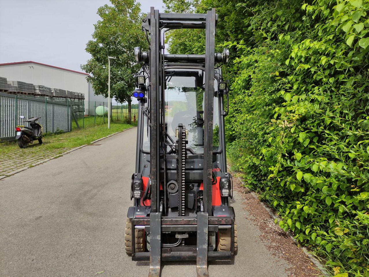 Linde E20PH-02-386-EVO - מלגזה חשמלית: תמונה 3 Linde E20PH-02-386-EVO - מלגזה חשמלית: תמונה 3