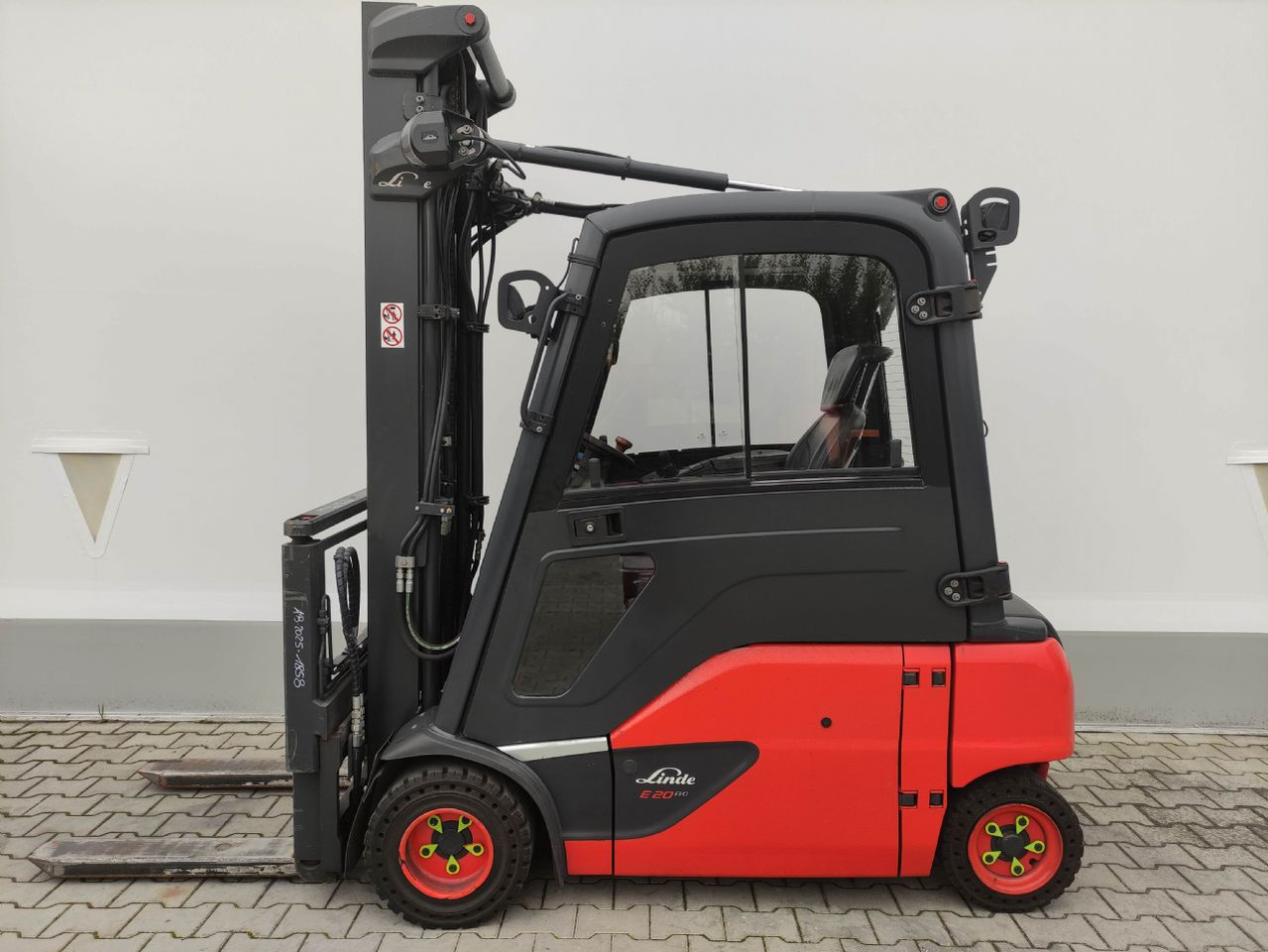 Linde E20PL-02-386 - מלגזה חשמלית: תמונה 1 Linde E20PL-02-386 - מלגזה חשמלית: תמונה 1