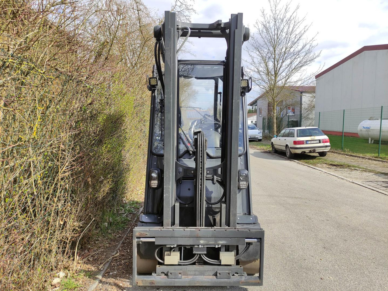 Linde E30H-01/600-387 - מלגזה חשמלית: תמונה 3 Linde E30H-01/600-387 - מלגזה חשמלית: תמונה 3