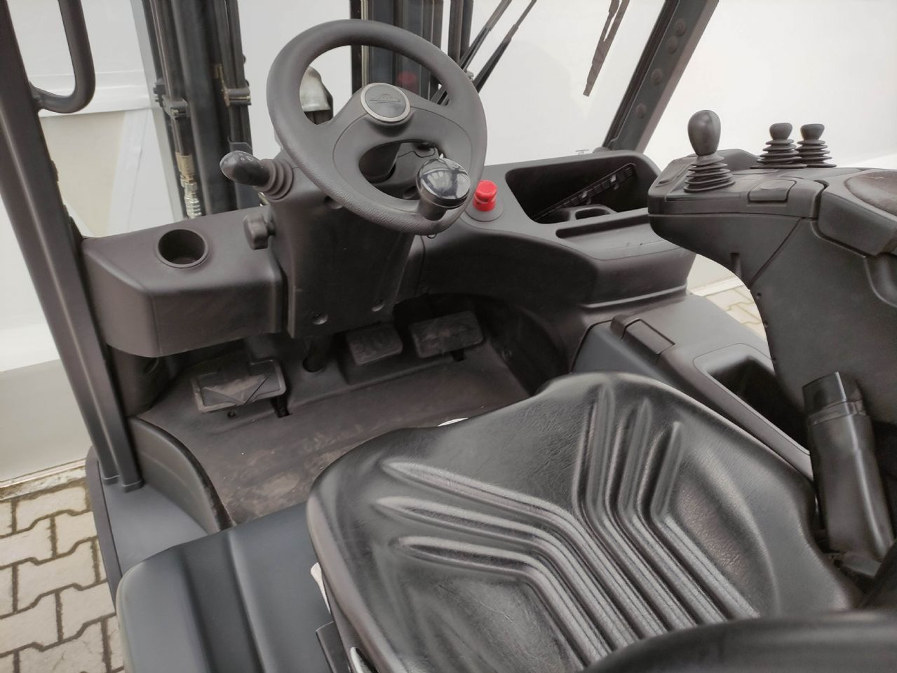 Linde E30HL-01/600-387 (M) - מלגזה חשמלית: תמונה 5 Linde E30HL-01/600-387 (M) - מלגזה חשמלית: תמונה 5
