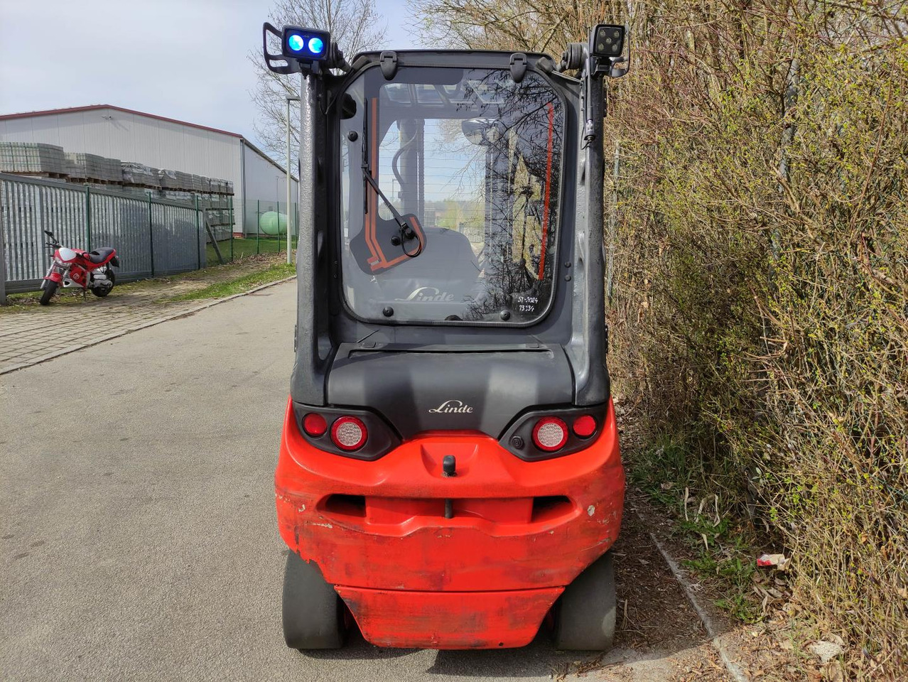 Linde E35L-01-387 - מלגזה חשמלית: תמונה 4 Linde E35L-01-387 - מלגזה חשמלית: תמונה 4